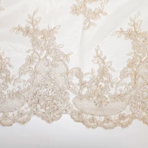 Pizzo fiori nude